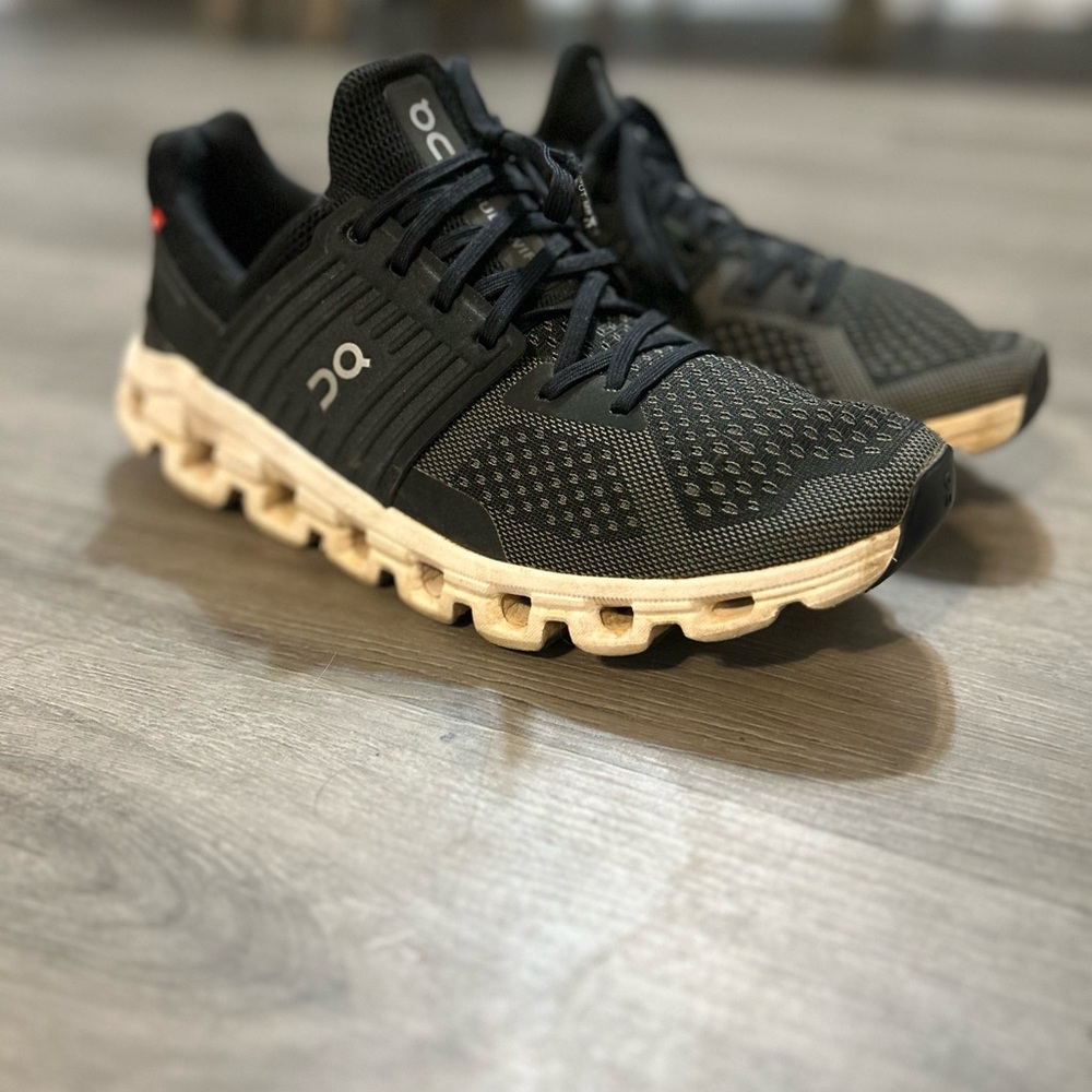 On Running Women’s Black Running Shoes